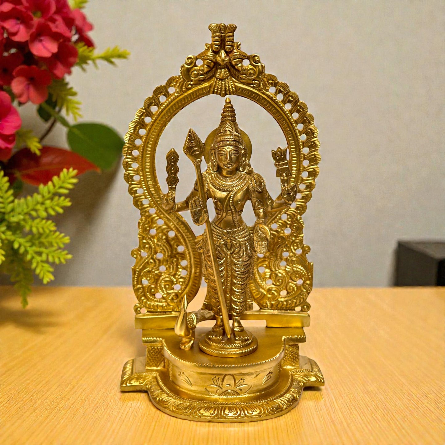 Brass Murgan With Prabhawali – Lord Murugan Idol | Thar Arts & Furniture