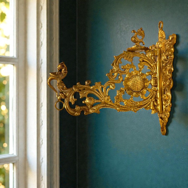 Brass Wall Hanging Figure – Decorative Wall Bracket