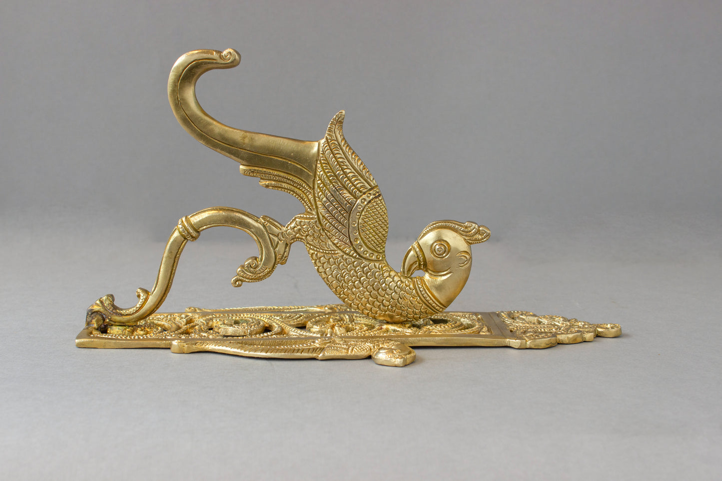 Thar Arts And Furniture -Brass Wall Hanging Parrot Bracket |Brass Hanging Wall Mount Bracket |Hand Crafted Brass Wall Hooks | Brass Wall Bracket |Brass Hook Wall Mount Bracket |Brass Parrot Bracket Hook