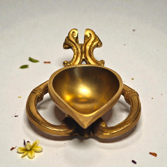 Brass Diya – Traditional Oil Lamp for Pooja & Home Decor | Thar Arts & Furniture