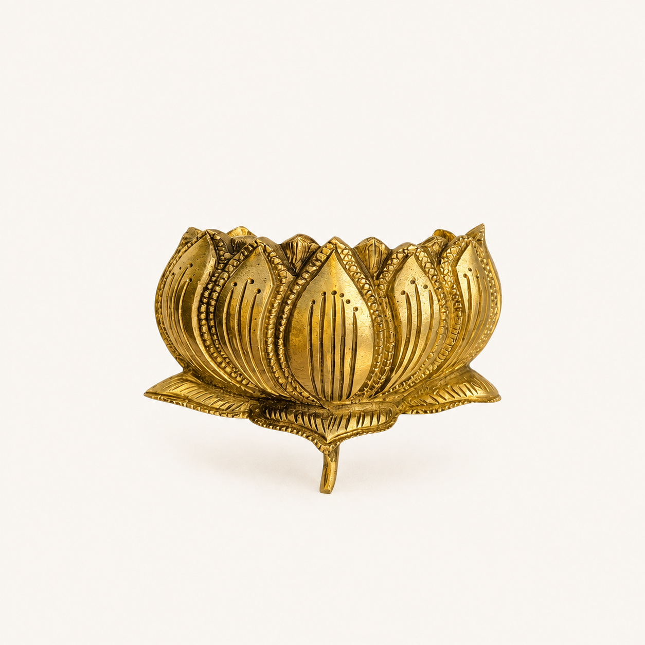Brass Lotus Wall Decor – Decorative Brass Wall Hanging for Home & Pooja