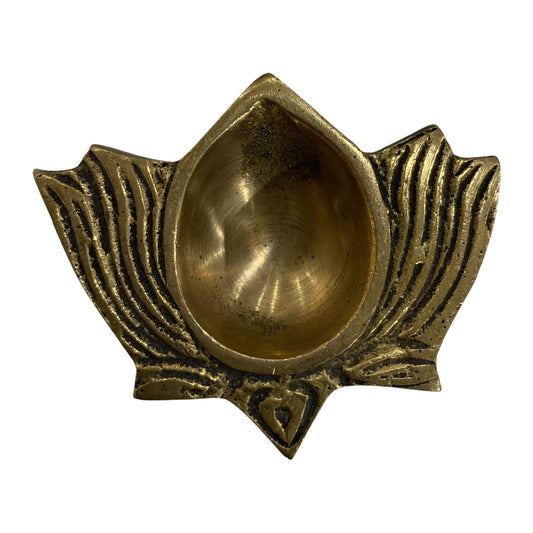 Handcrafted Brass Lotus Diya Tealight Holder – Decorative Floral Oil Lamp for Pooja, Festival, and Gifting