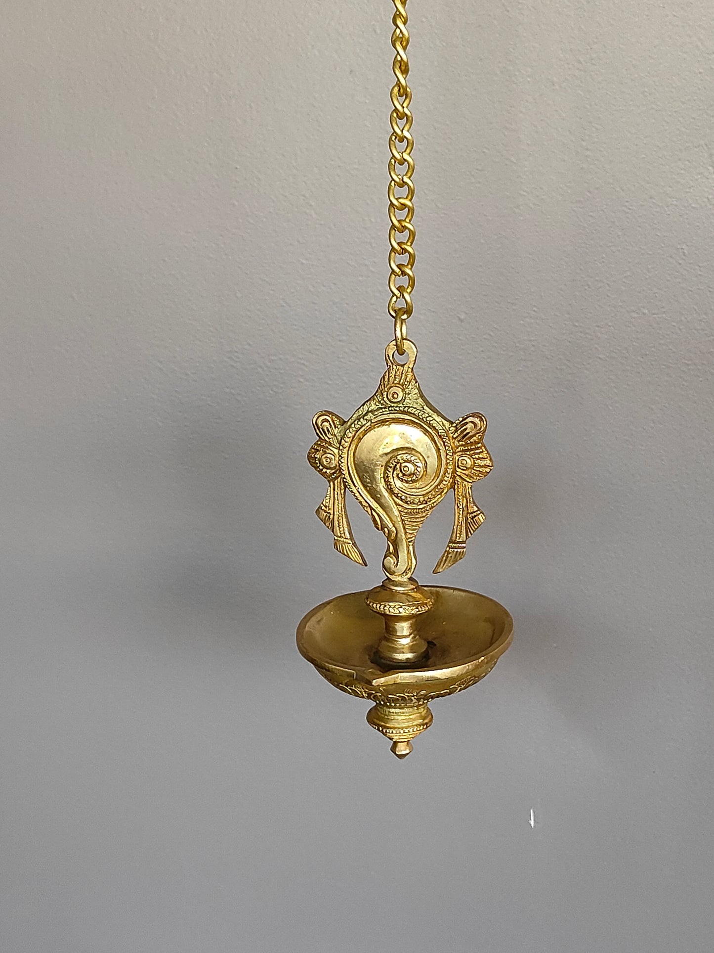 Thar Arts And Furniture - Shanka-Chakara hanging lamp