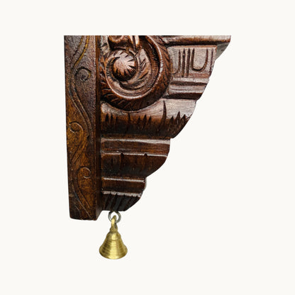 Thar Arts And Furniture - 18" Swan Bracket
