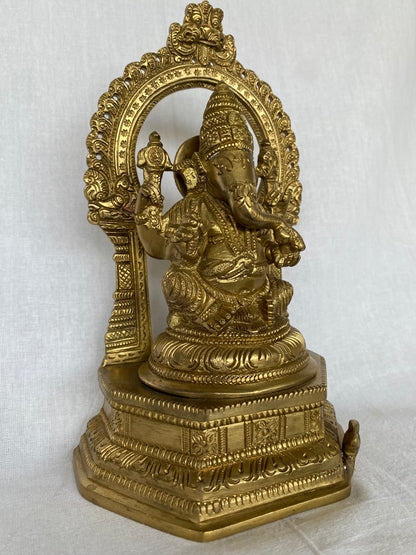 Thar Arts and furniture- Vinayaka Idol