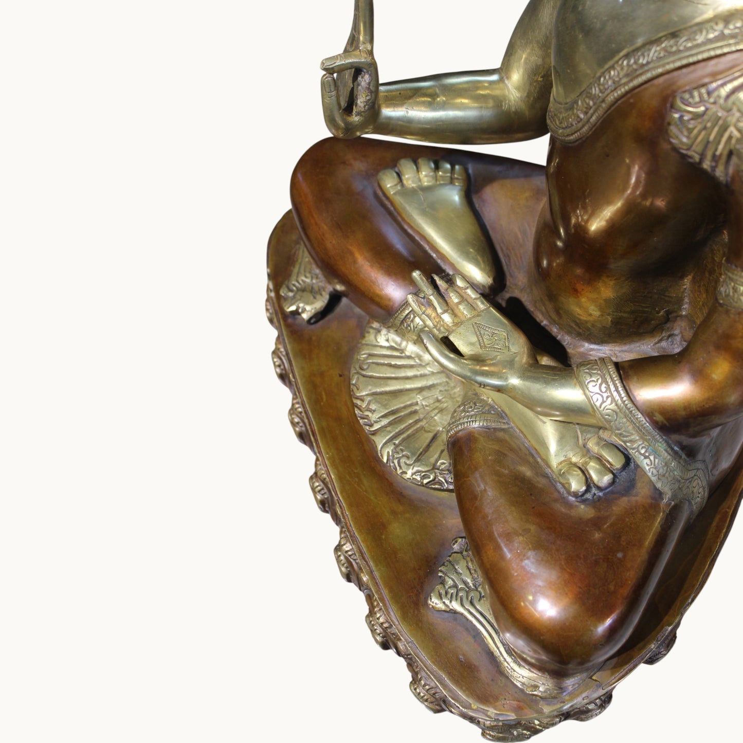 Brass Buddha Idol in Meditation Pose – Peaceful Home Decor | Thar Arts & Furniture