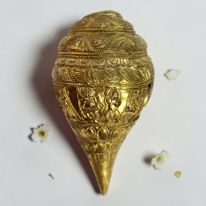 Brass Shiva Shankh – Spiritual Conch Decor for Pooja & Home