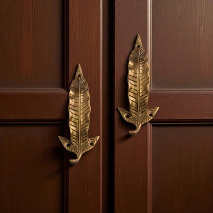 Thar Arts And Furniture - Leaf Design Brass Door Handle