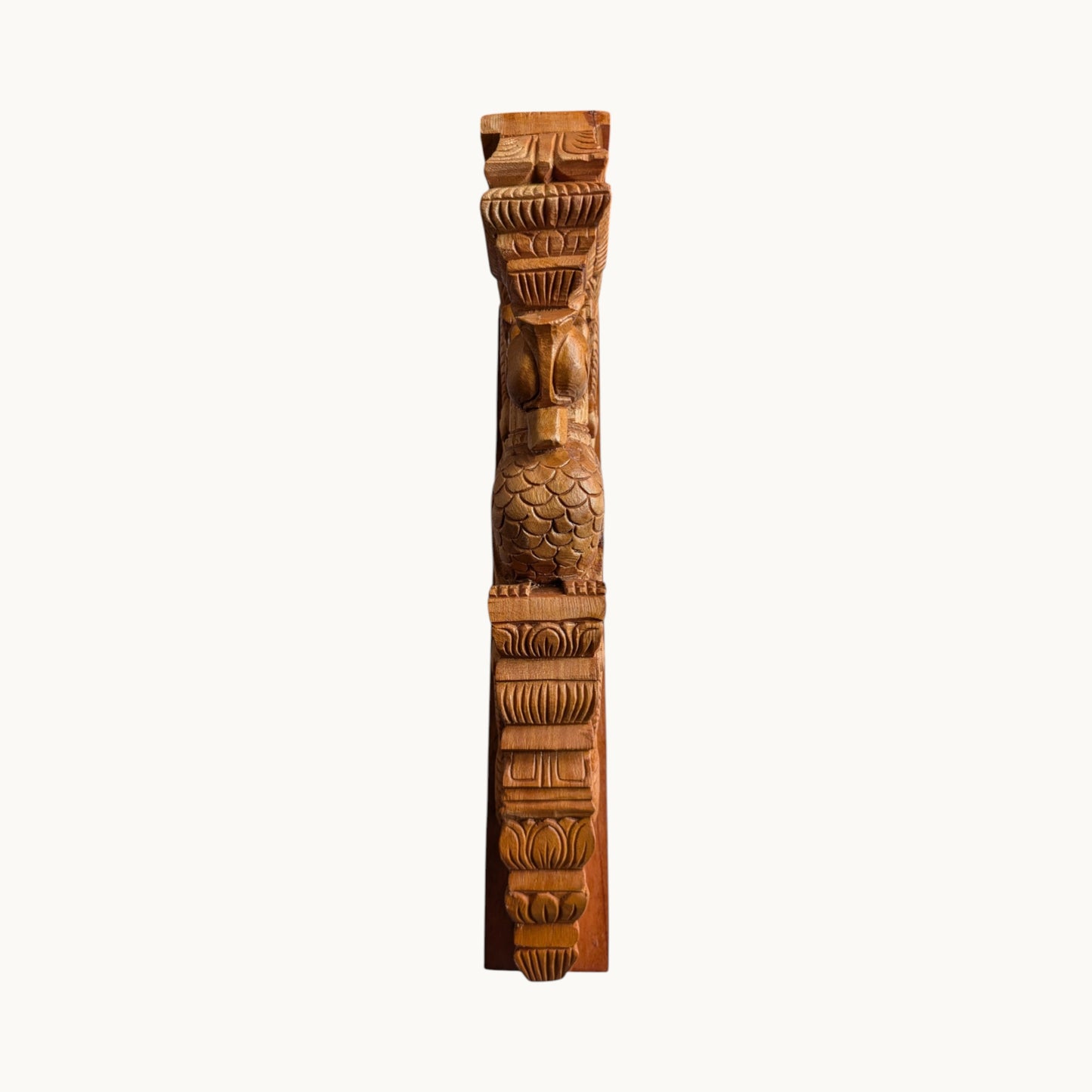 18 Inch Teakwood Finish Swan Wall Bracket – Hand-Carved Decorative Support
