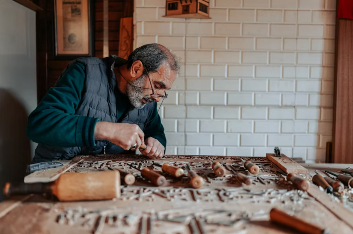 Custom-Made Furniture & Décor